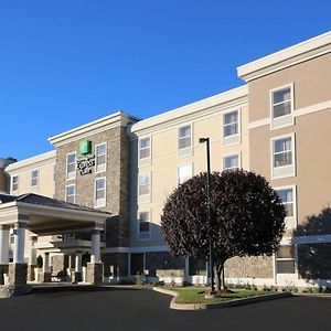 Holiday Inn Express Danbury I-84, An Ihg Hotel